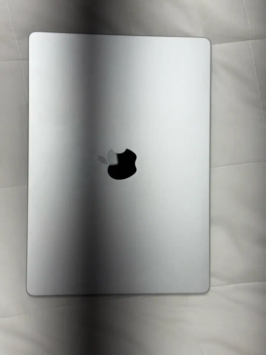 MacBook Pro 14 M1 Pro 16GB / 512GB 애케플O